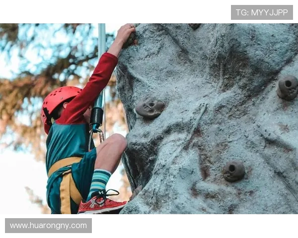 武汉攀岩队耐力之争引发热议攀岩运动的未来发展方向探讨 武汉攀岩队耐力之争引发热议攀岩运动的未来发展方向探讨