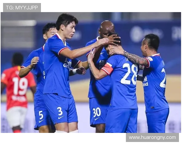 2019年申花与上港激战回顾：一场足球盛宴的精彩瞬间与背后故事