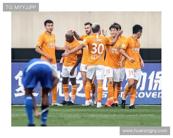 武汉卓尔与湖南队精彩对决视频回顾球迷不容错过的精彩瞬间合集