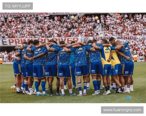 河床与博卡青年激战正酣比分揭晓精彩瞬间回顾