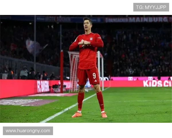 莱万重返老东家引发争议拜仁球迷怒斥其忘恩负义